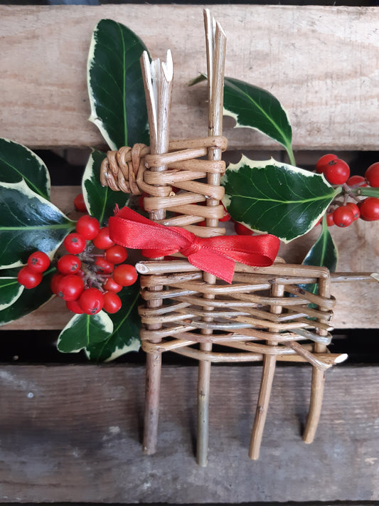 Willow Reindeer Decoration Workshop 14th November 2025 Oaktrack Small Holding