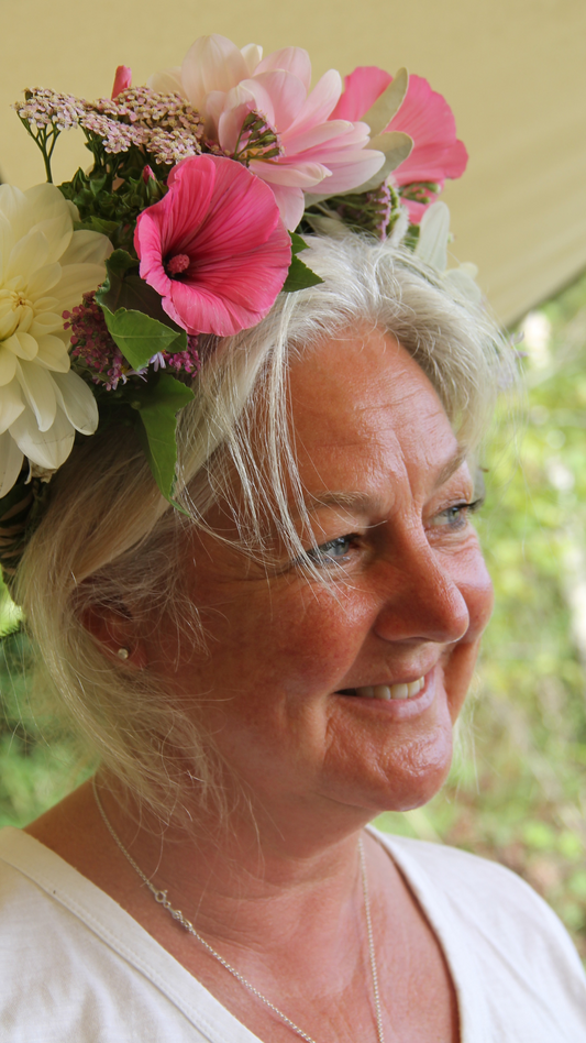 Flower Club August 3d The Old Dairy, Enham Alamain. Andover.